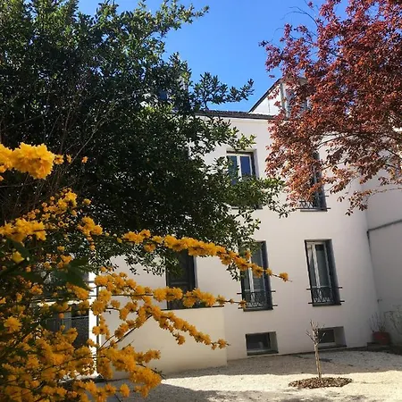 Studio Avec Jardin Clos Et Wifi A * مالاكوف
